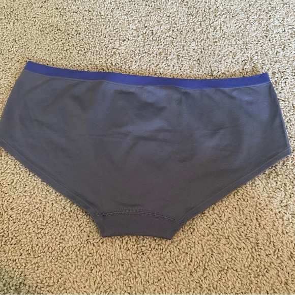 🌸 6/$16 - New Bundle of 4 Target underwear, Size L - Picture 4 of 7